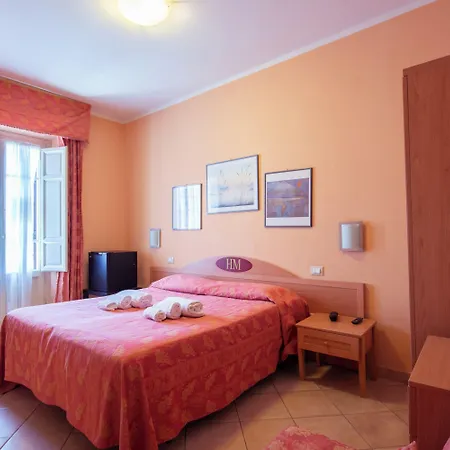 Massimo Hotel 3*