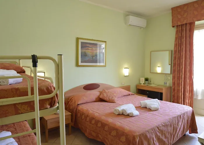 Massimo 3* Βιαρέτζιο